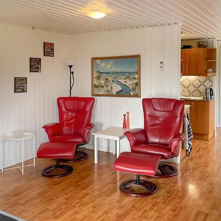 펜션 3 Bedroom Awesome In